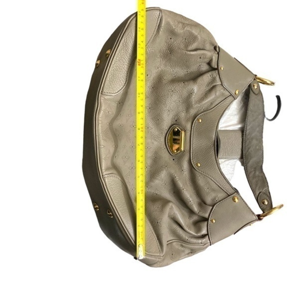 LOUIS VUITTON Solar PM Mahina Leather Grey taupe leather bag purse M93124 - Picture 11 of 16